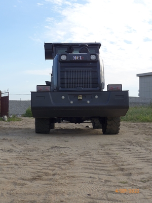 Construction Front Wheel Loader For Sorting 800kg Rated Load 0.2m3