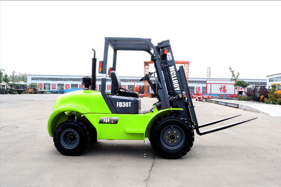 Truk Forklift Terestrial yang Mengurangi Getaran Untuk Meningkatkan Keamanan Tempat Kerja Dan Mengurangi Risiko Kecelakaan