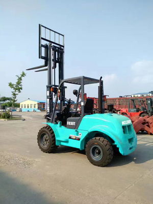 Umur Baterai Panjang Interal Combustion Adaptif Terrain Forklift Truk Roda Track 1250/1205 Mm