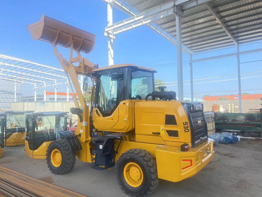 2 ton mesin wheel loader Penghapusan di bidang konstruksi dan pertanian