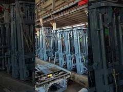 Warehouse Forklift 4 Wheel Drive, FD40 4000KG Diesel Forklift 21km / jam